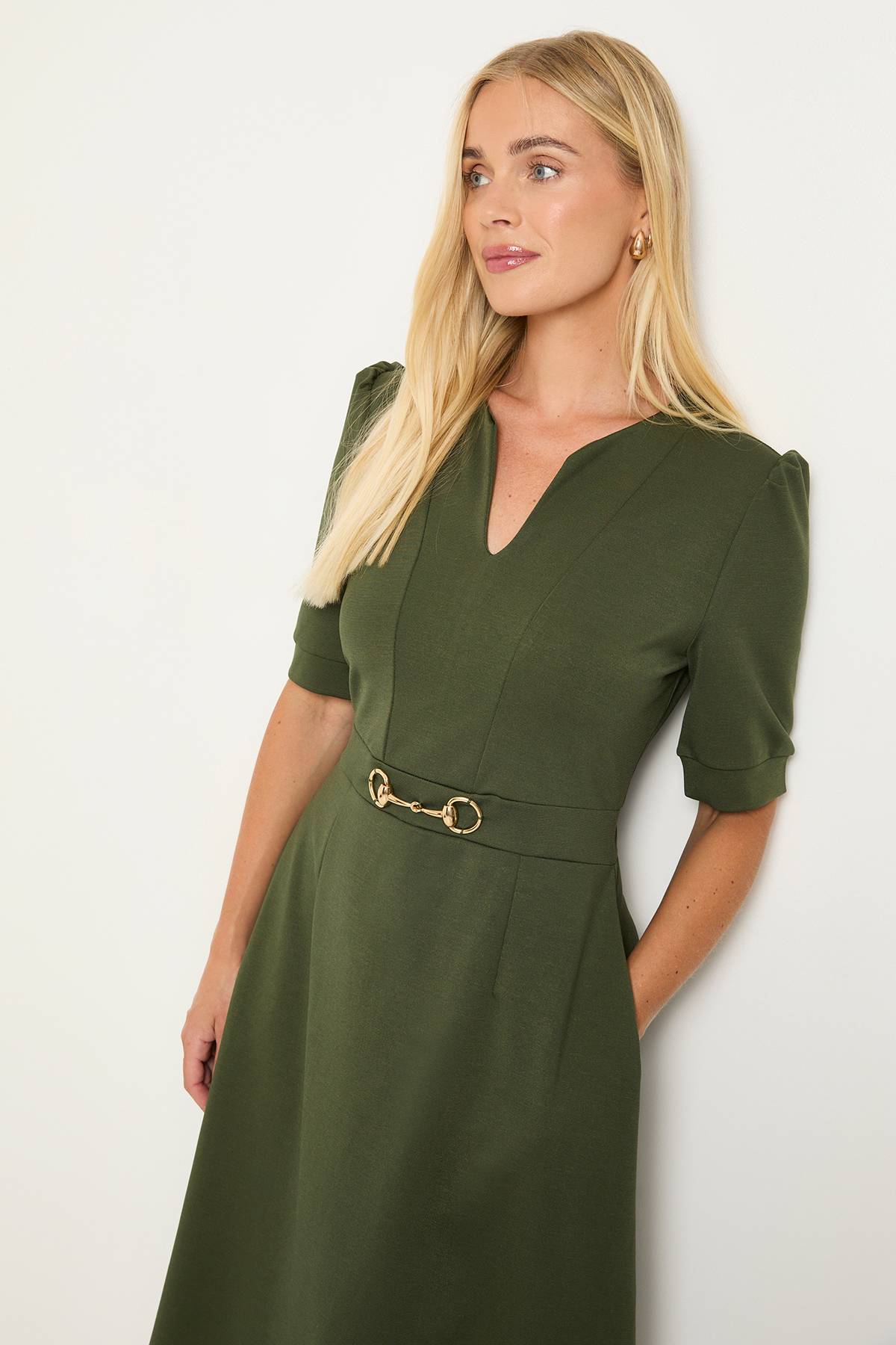 Wallis Robe Midi En Ponte Avec Détails Mors Petite Taille
