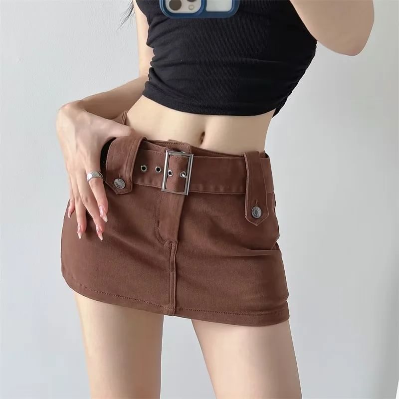 Reknovine - Mini denim rok met lage taille en riemaccent