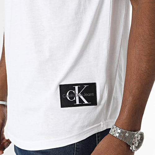 Tee Shirt Oversize Badge Round 3482 Blanc