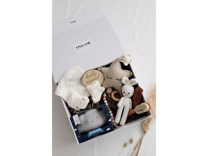 Oykami Geschenkset Orlando Baby-Geschenkbox in neutralen Farben mit Wolke-Nachtlicht