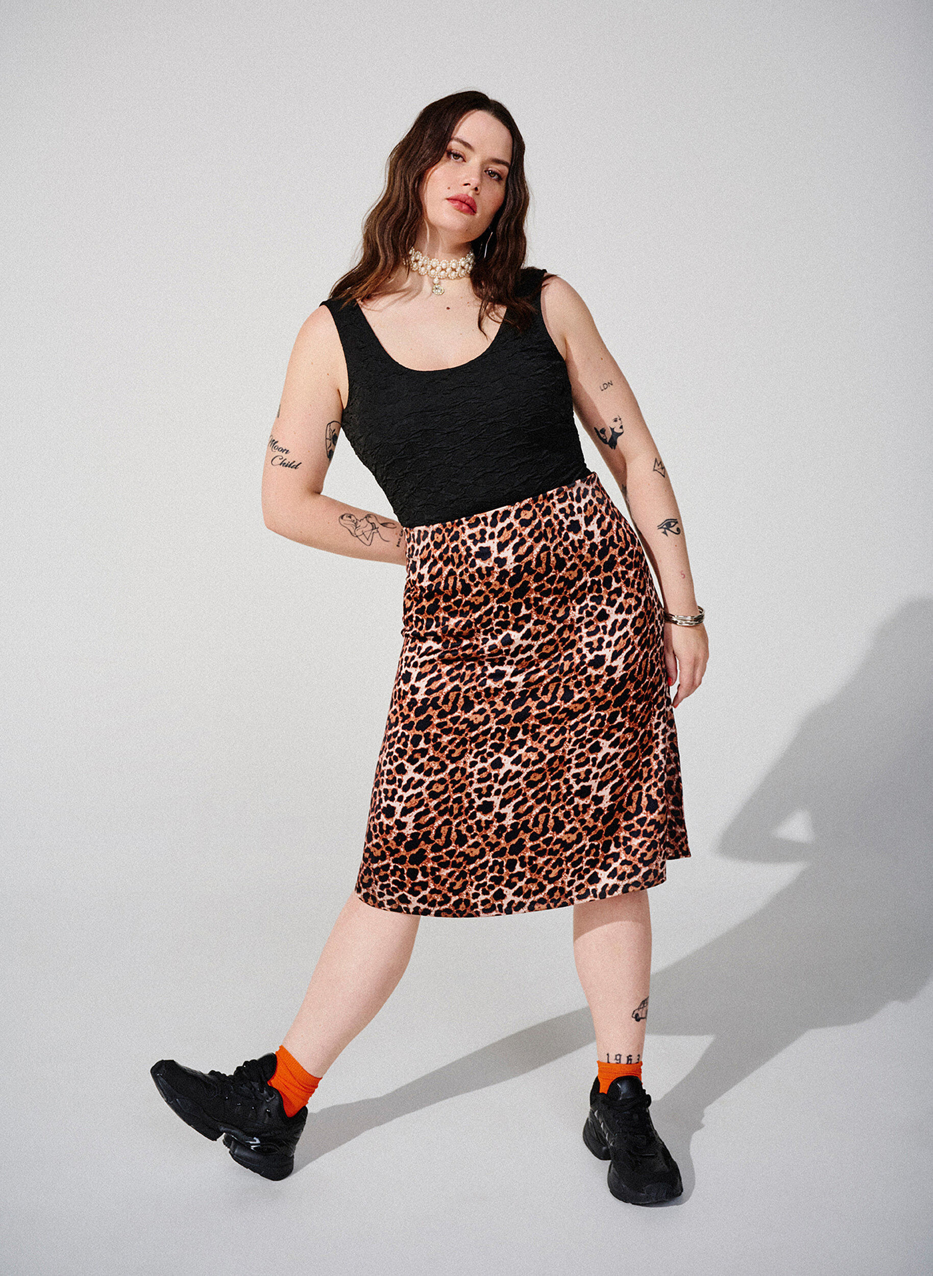 Leoprintet nederdel med slids