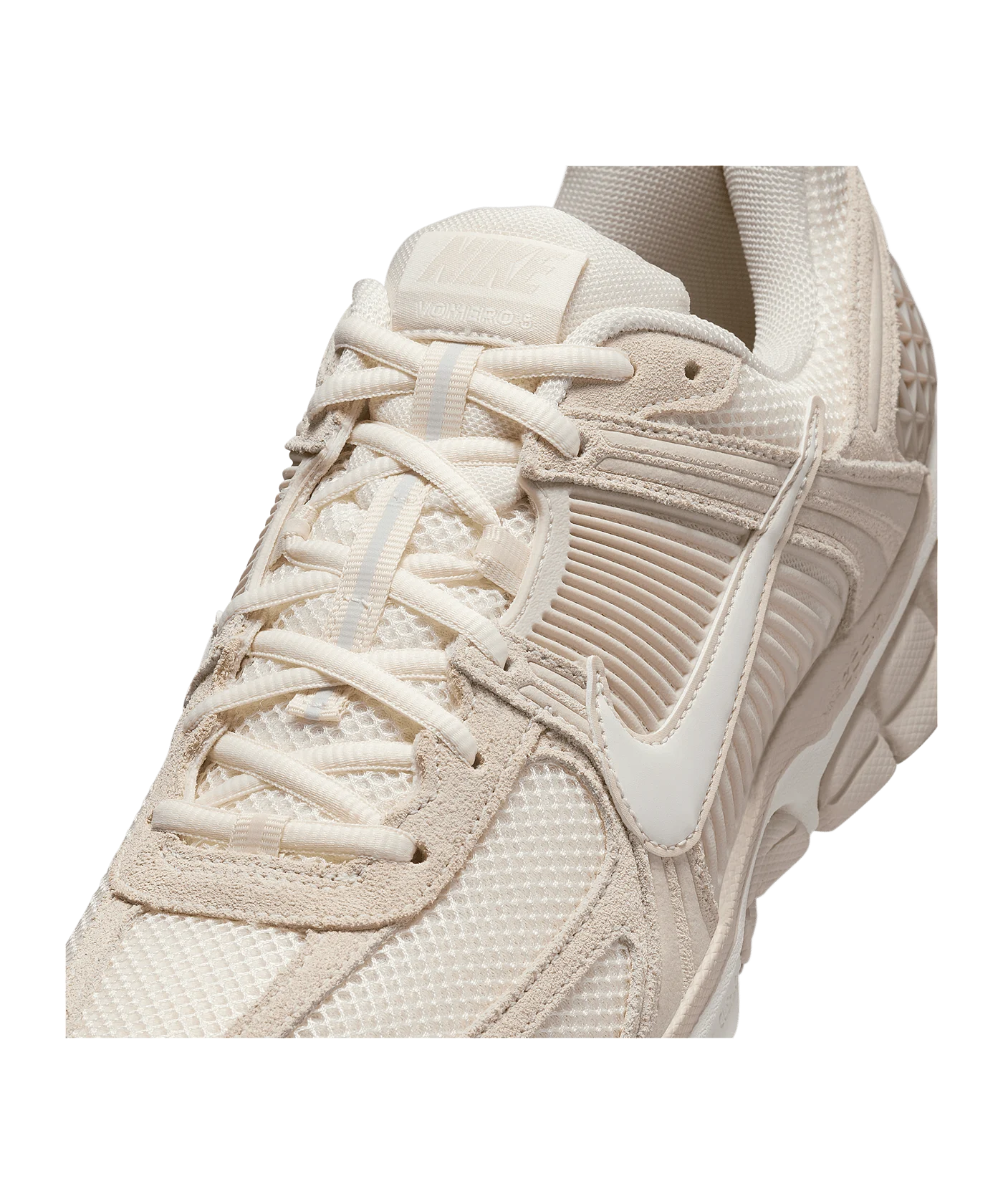Nike Zoom Vomero 5 Beige F100