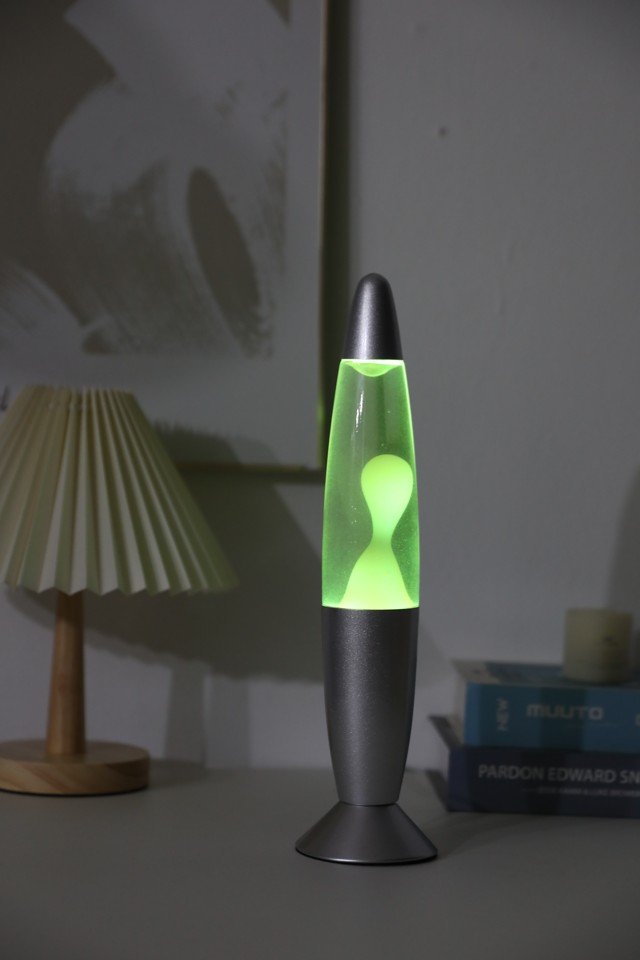 iTotal - Color-changing LED Lava Lampe - Sølv Base og Hvid Voks