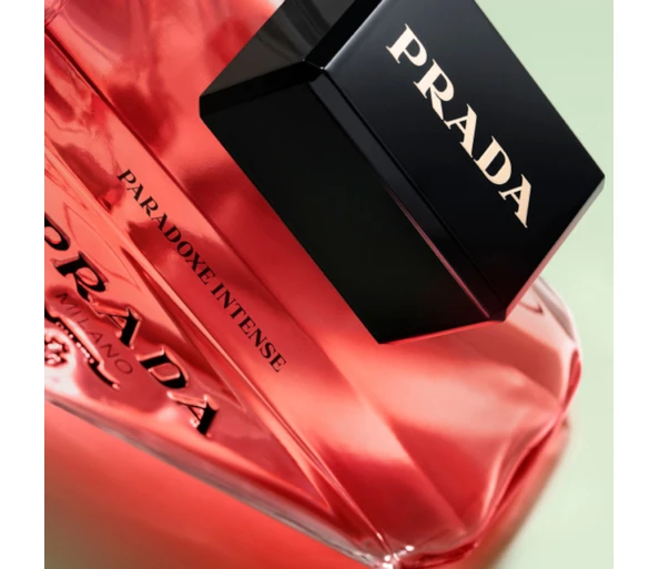 Prada Paradoxe Intense Eau de Parfum