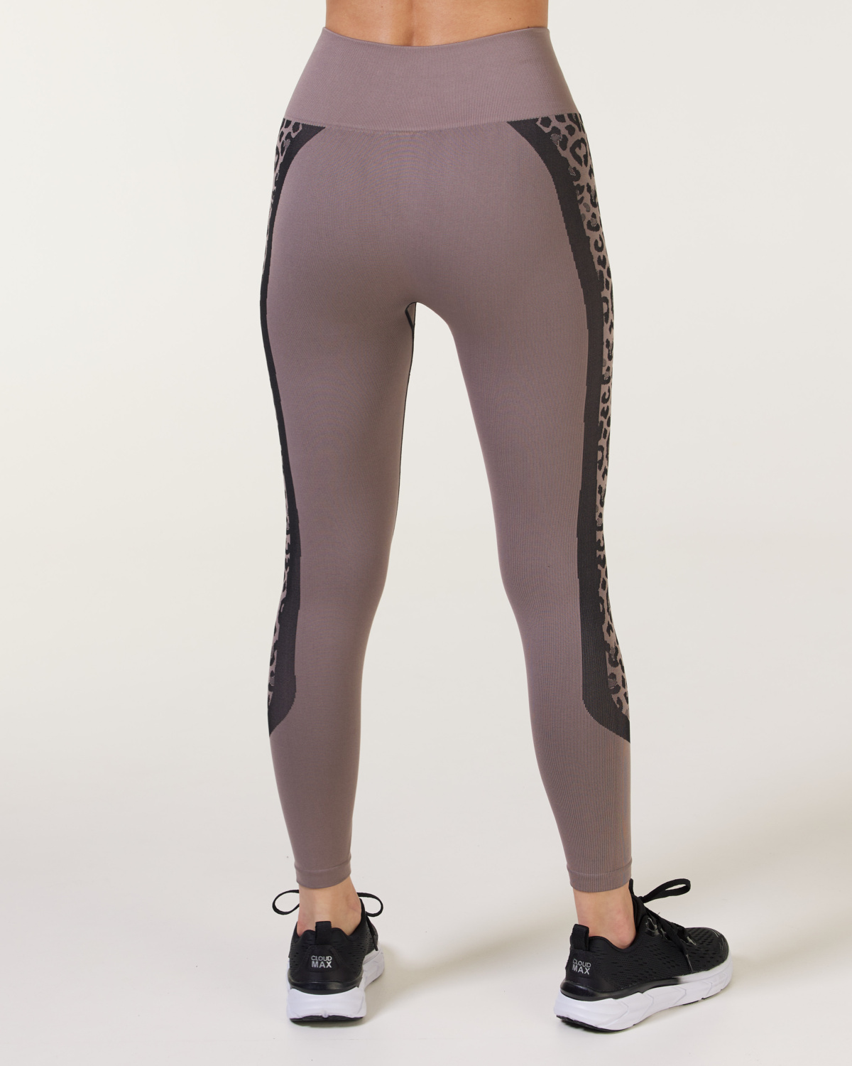 LEVITY Leopard Seamless Tights Brown Iron Leo
