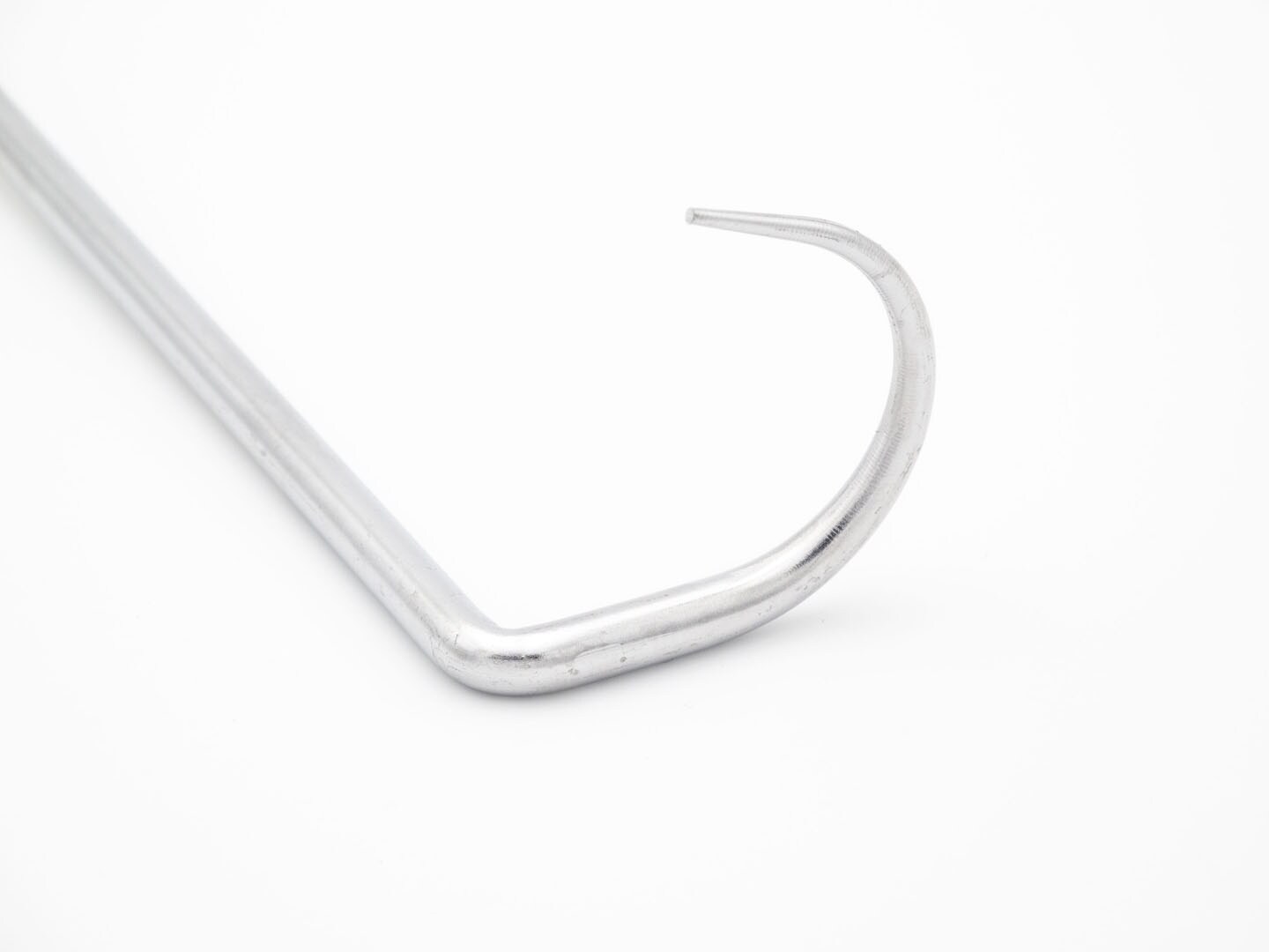 Edelstahl Grillhaken mit Rosenholzgriff, 47 cm, zum einfachen Drehen und Wenden von Grillgut - Hygienisch und sicher - Praktisches Grillzubehör