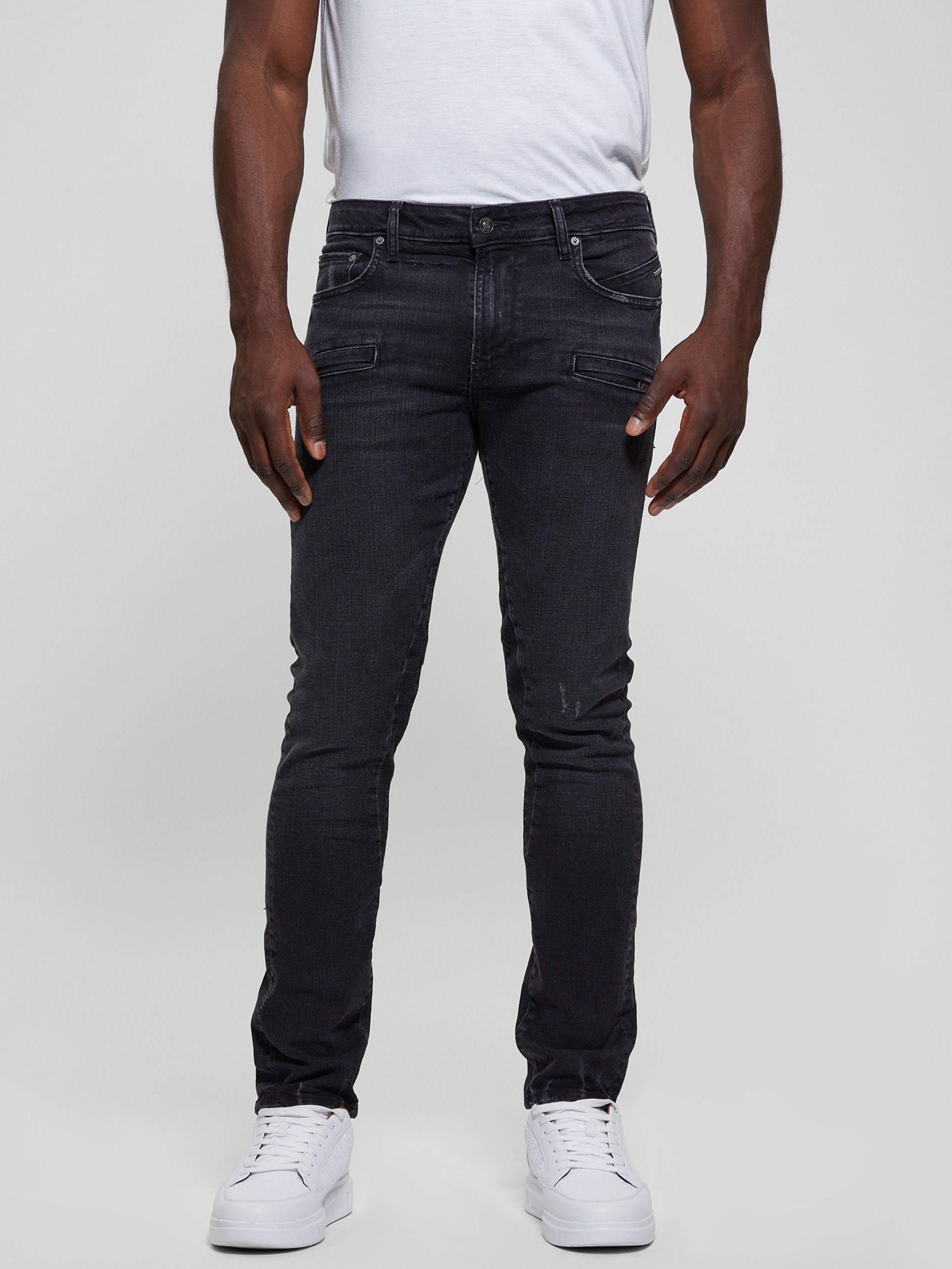 Calça jeans Eco Finnley com zíper e corte afunilado