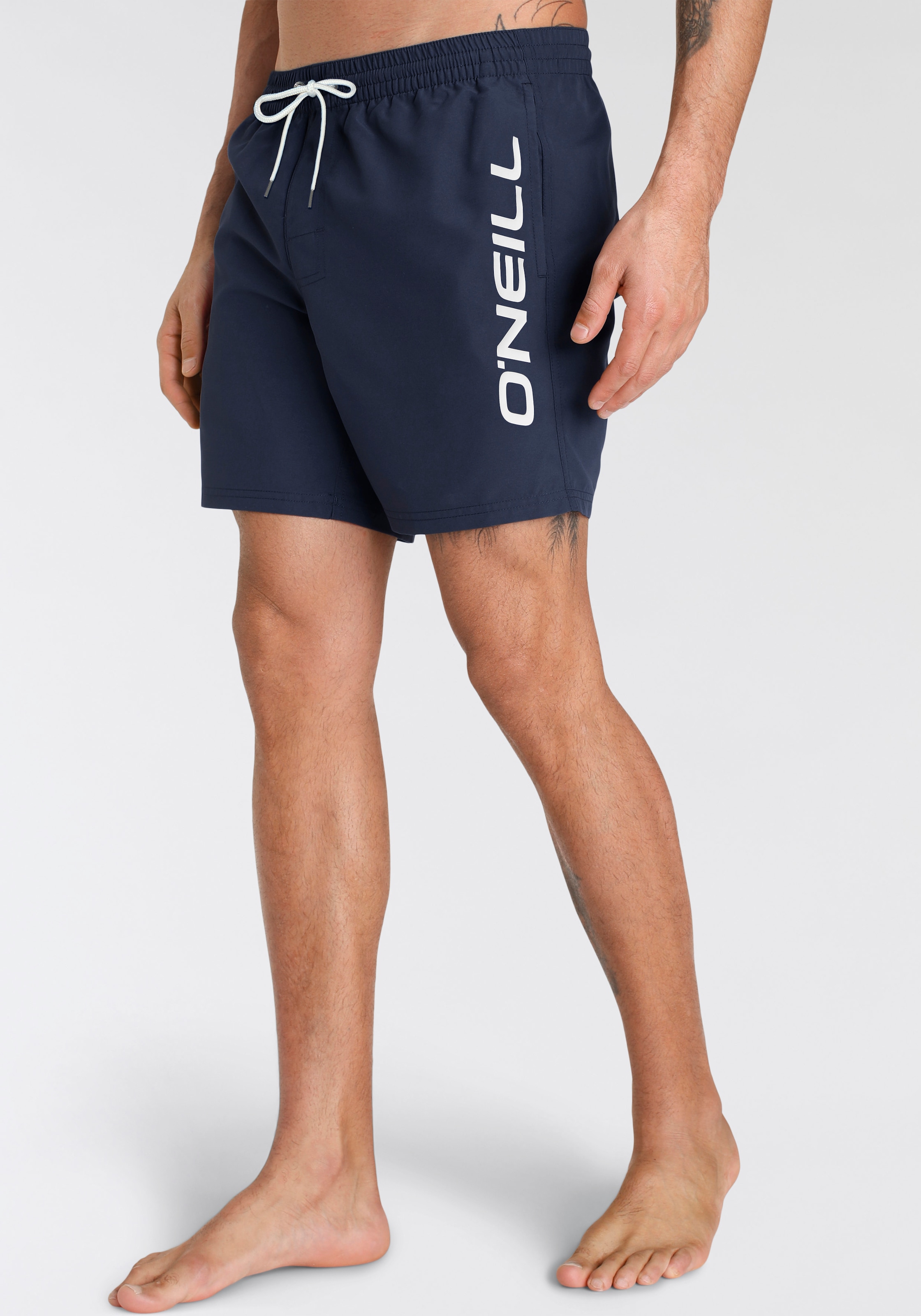 O'Neill Badeshorts »CALI 16'' SWIM SHORTS« mit Seiten- und Gesässtaschen, schnell trocknend