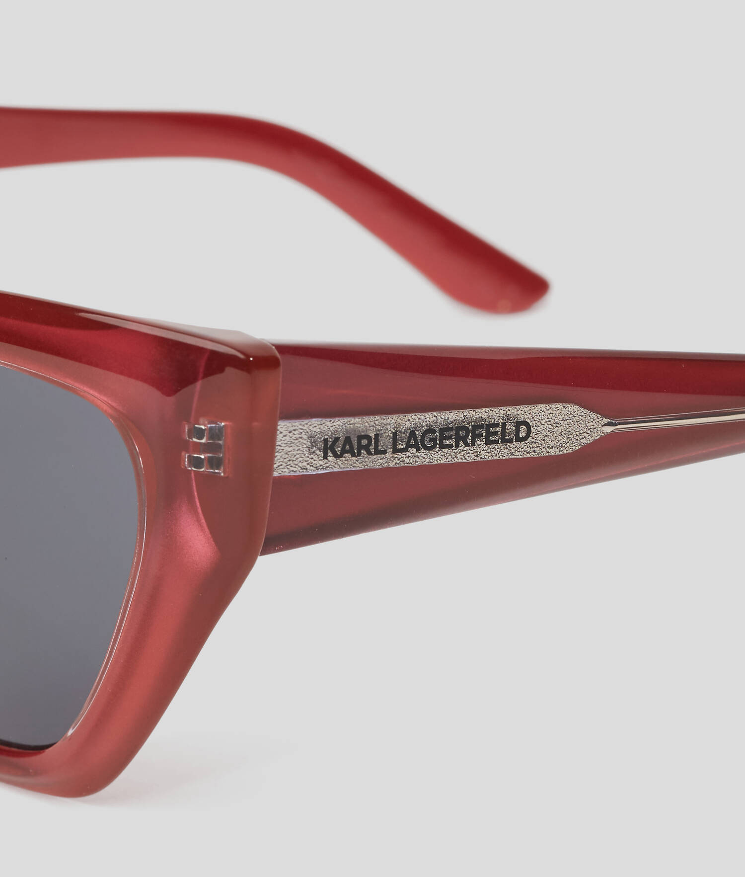 LUNETTES DE SOLEIL AVEC LOGO KARL