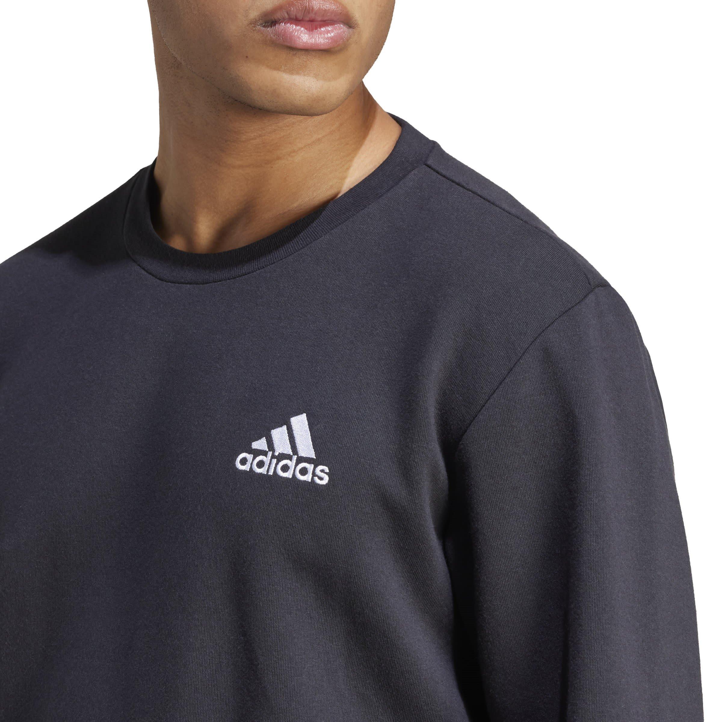 adidas FEELCOZY Essentials Fleece Sweatshirt