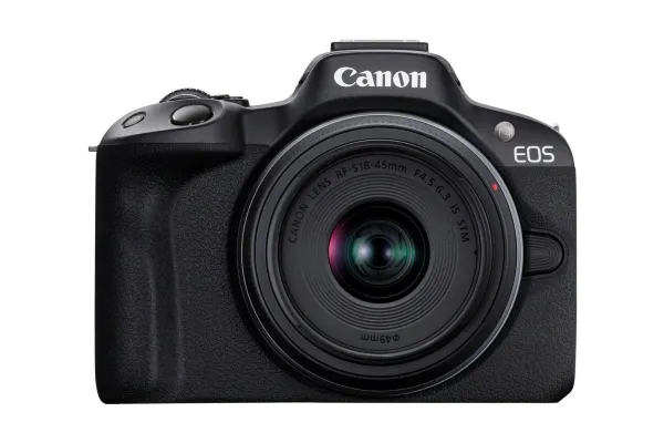 Canon EOS R50 - Digitalkamera - spejlløst - 24.2 MP - Full Frame - 4K / 30 fps - 2.5x optisk zoom RF-S 18-45 mm F4.5-6.3 IS STM objektiv - Wi-Fi, Bluetooth - sort