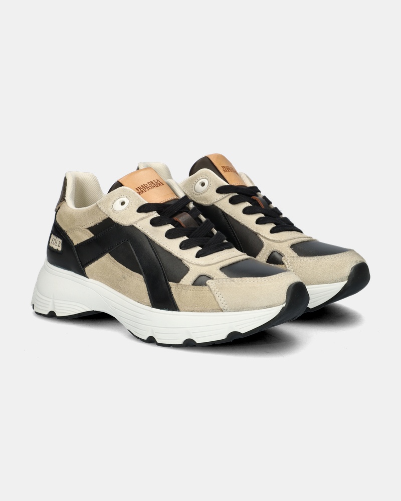 Fred de la Bretoniere Mariola Reese Lage sneakers  - bruin