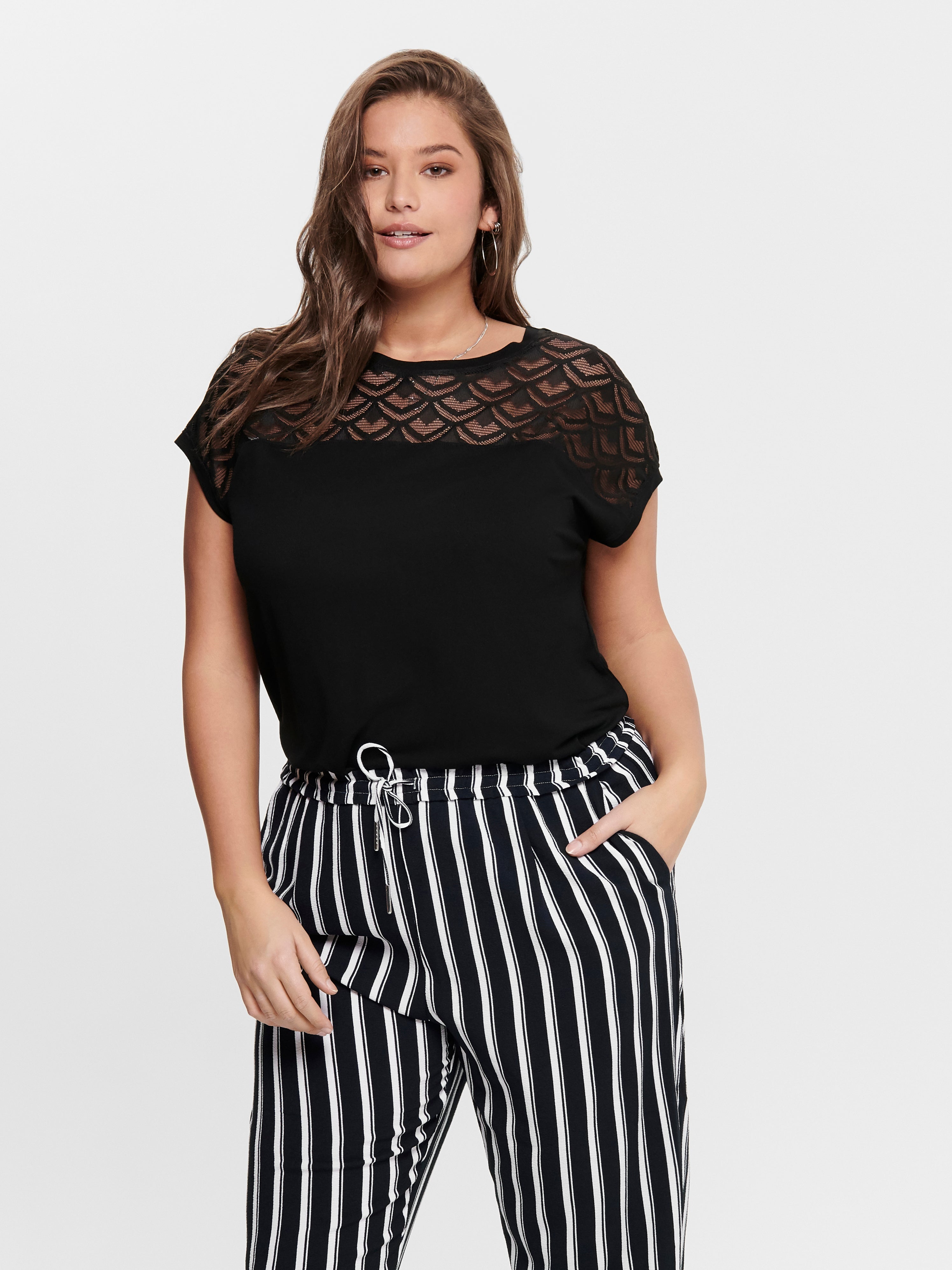 CARFLAKE Top Black