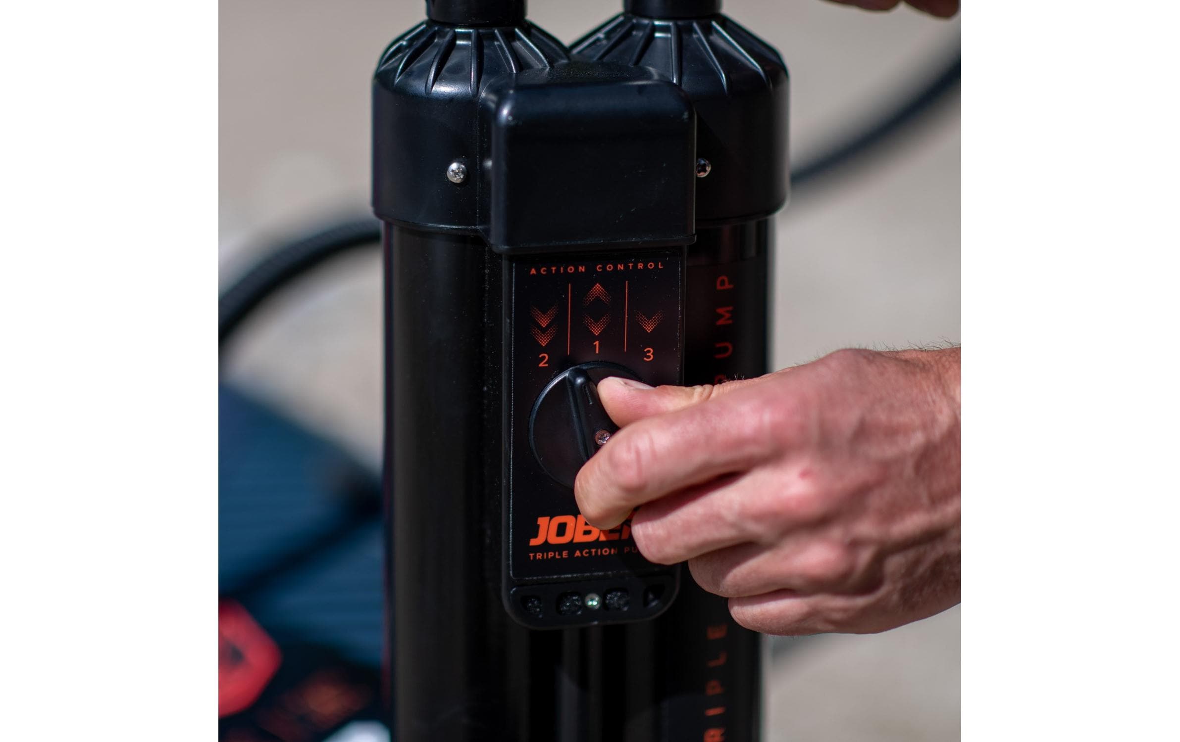 Triple Action SUP Pump<br>SUP Luftpumpe