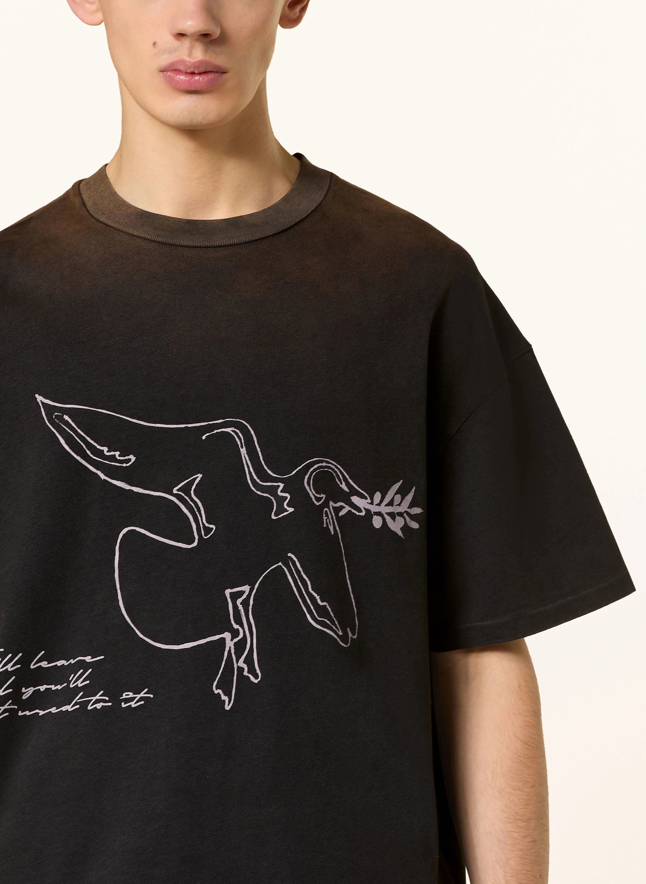 rough. T-Shirt