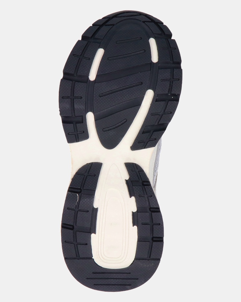 Steve Madden Standout Dad Sneakers  - wit