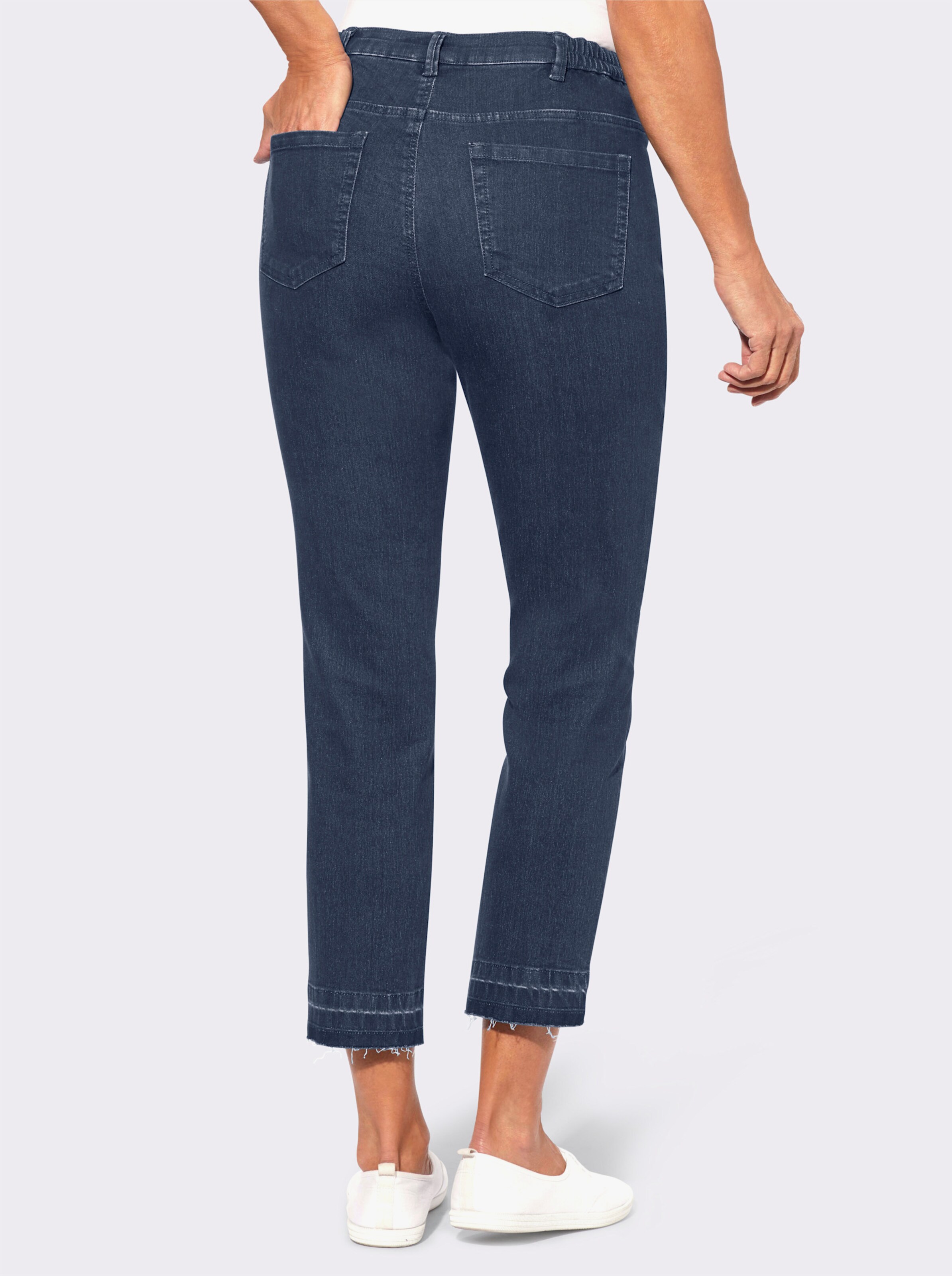 78-Jeans mit gefranstem Saum