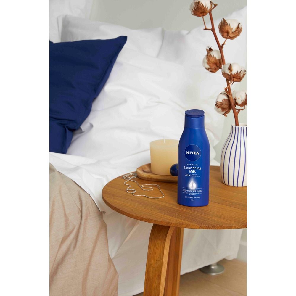 Nivea Nourishing Body Lotion - 250 ml.