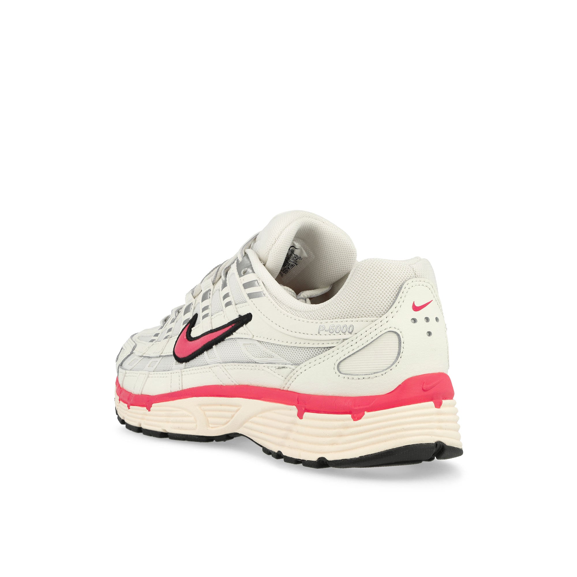 Nike<br>W P-6000