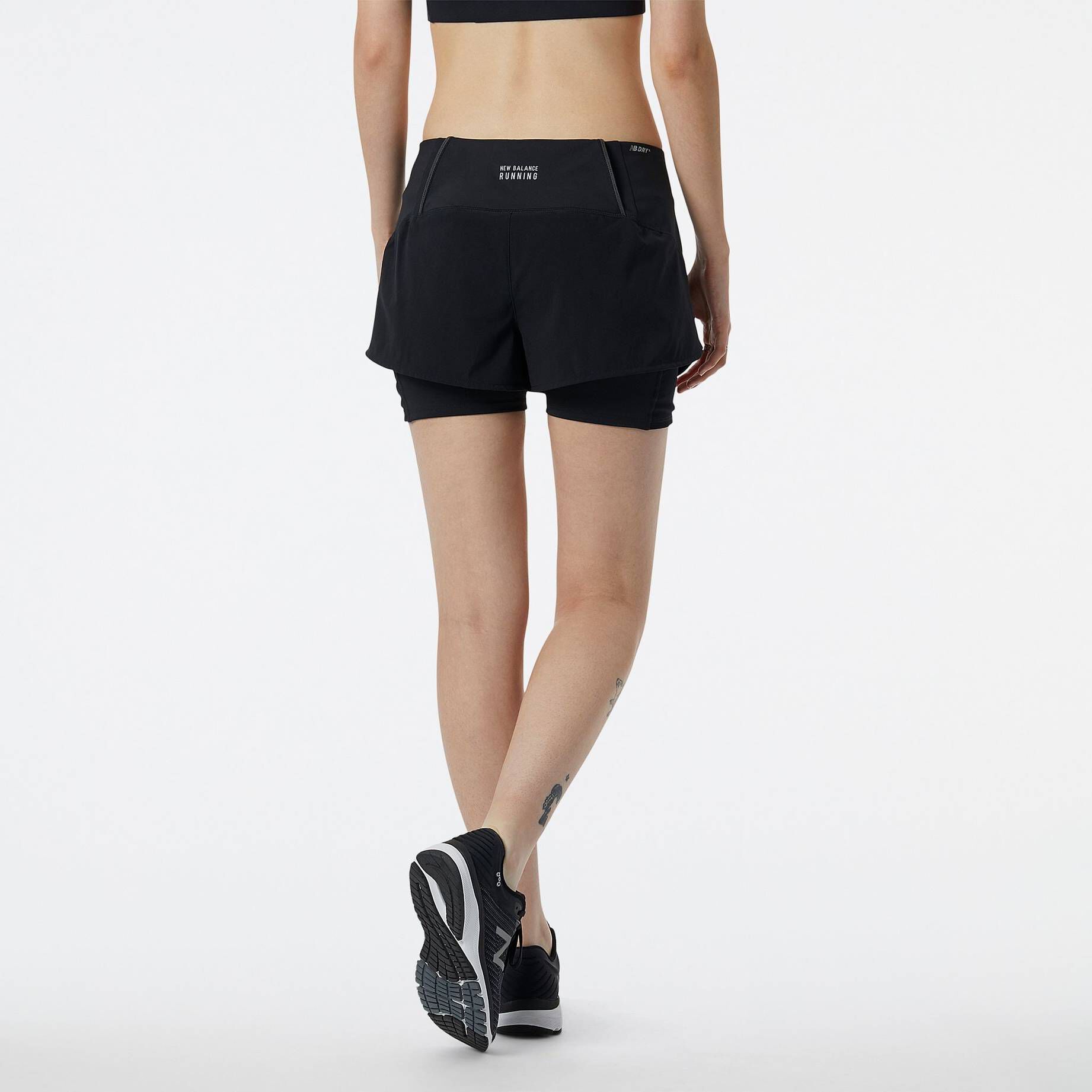new balance| Damen Laufshorts