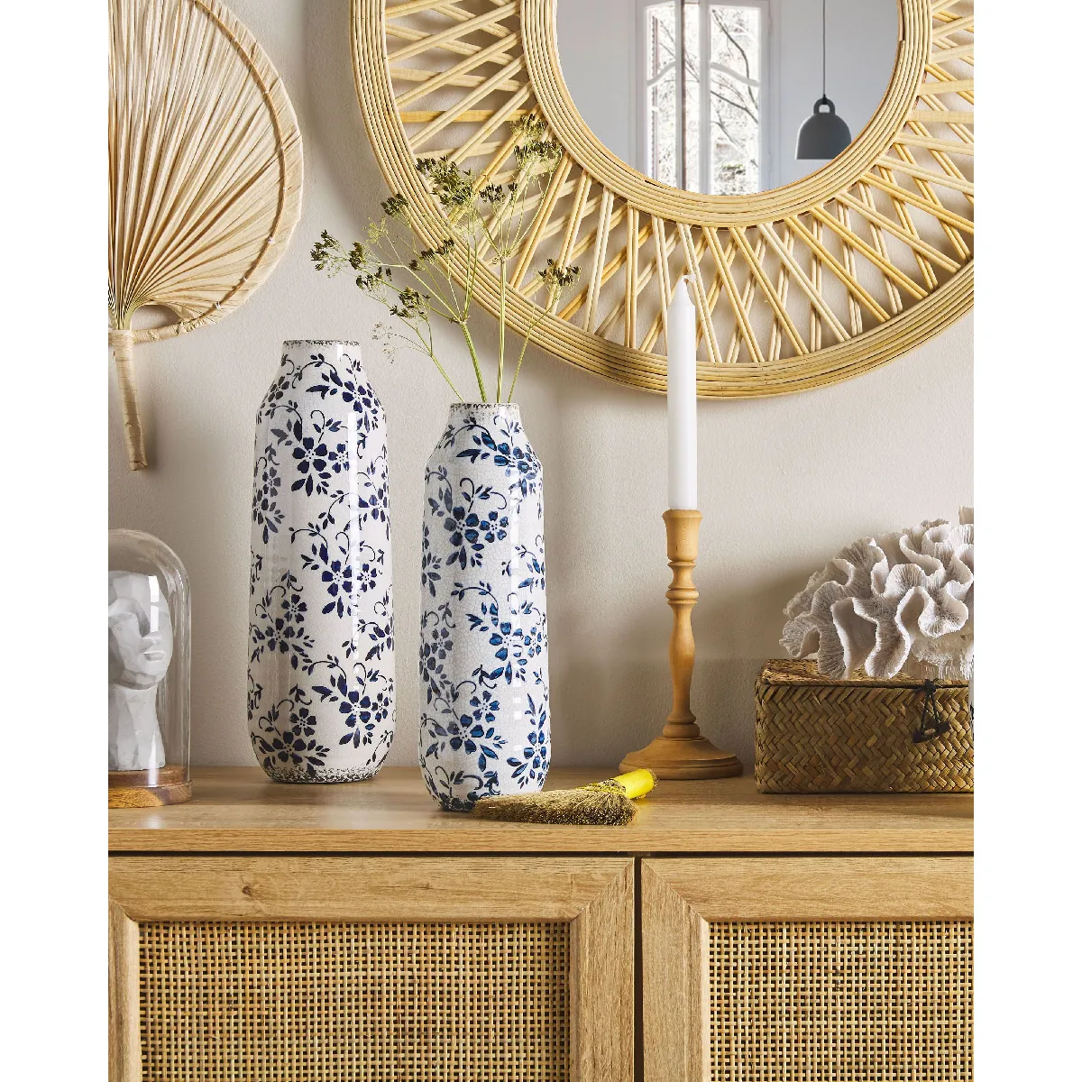 Beliani Vase MULAI 35 cm Blanc