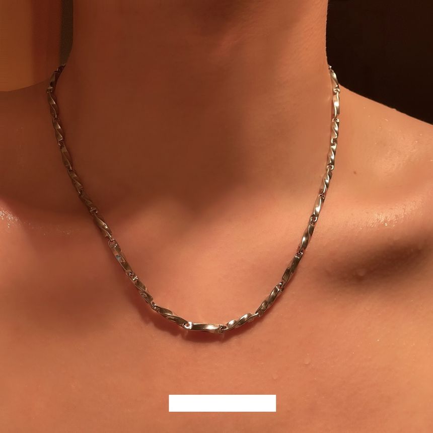 Lilafey - Moebiusband ketting / armband