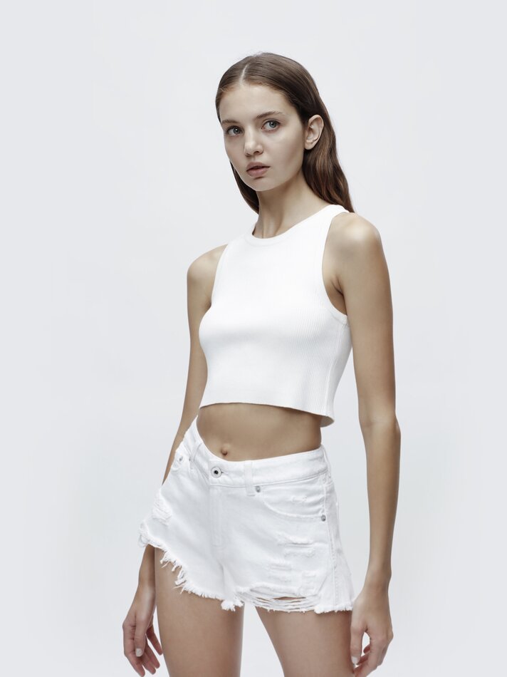 Shorts jeans com rasgos - Branco