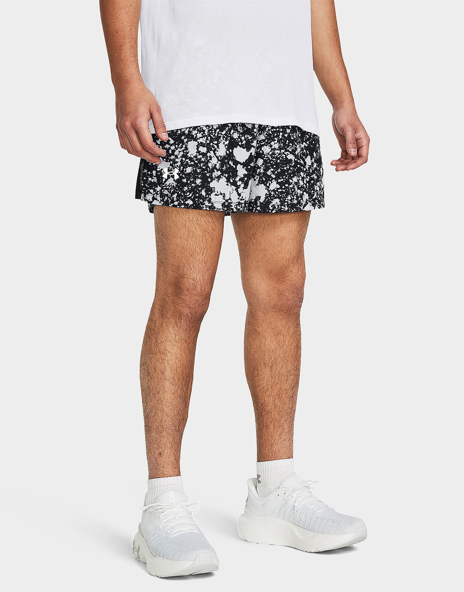 Under Armour Shorts UA LAUNCH 5'' PRINT SHORTS
