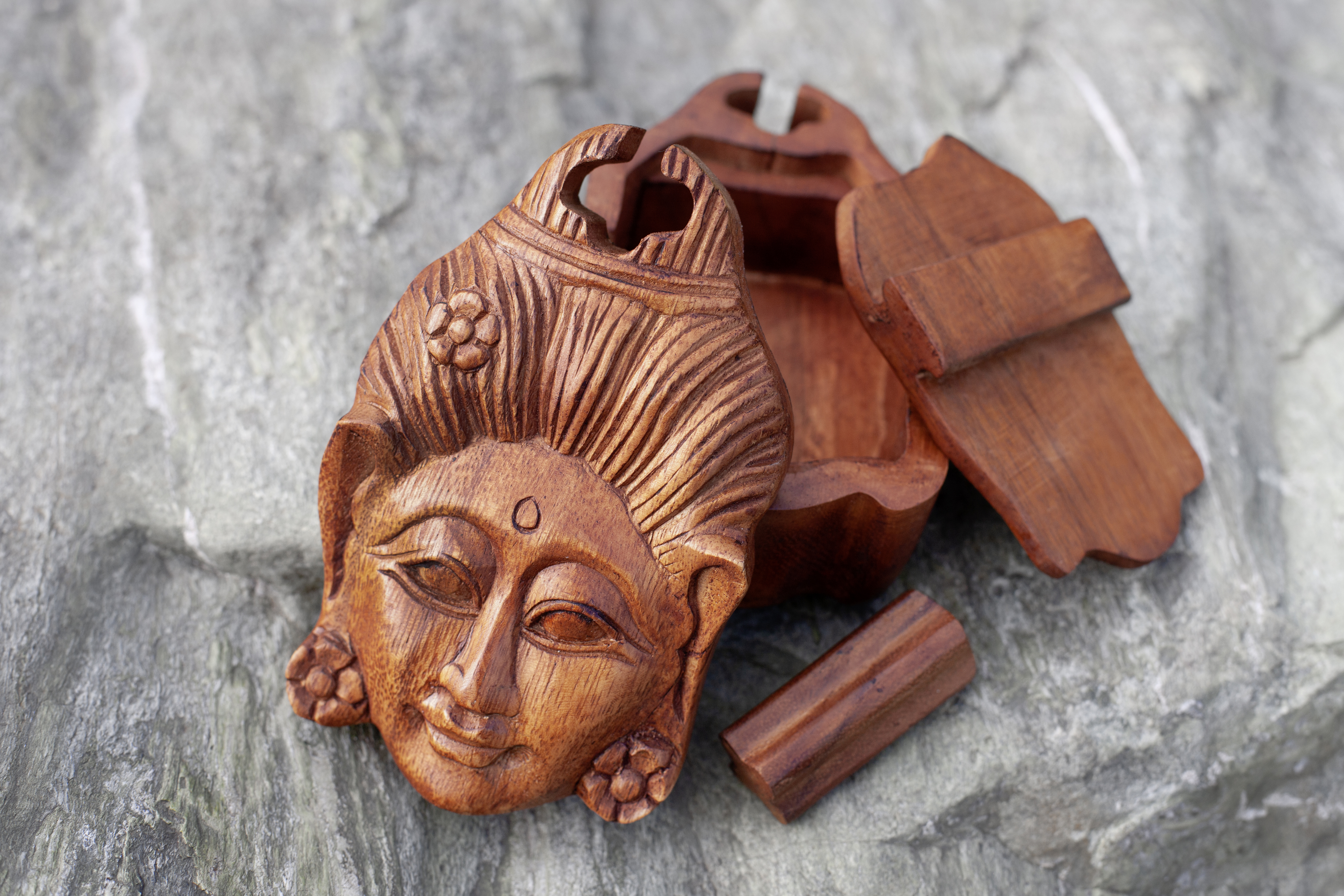 Secret Box 'Dewi', natur, T 6 cm, B 15 cm, H 9 cm von fischer's lagerhaus