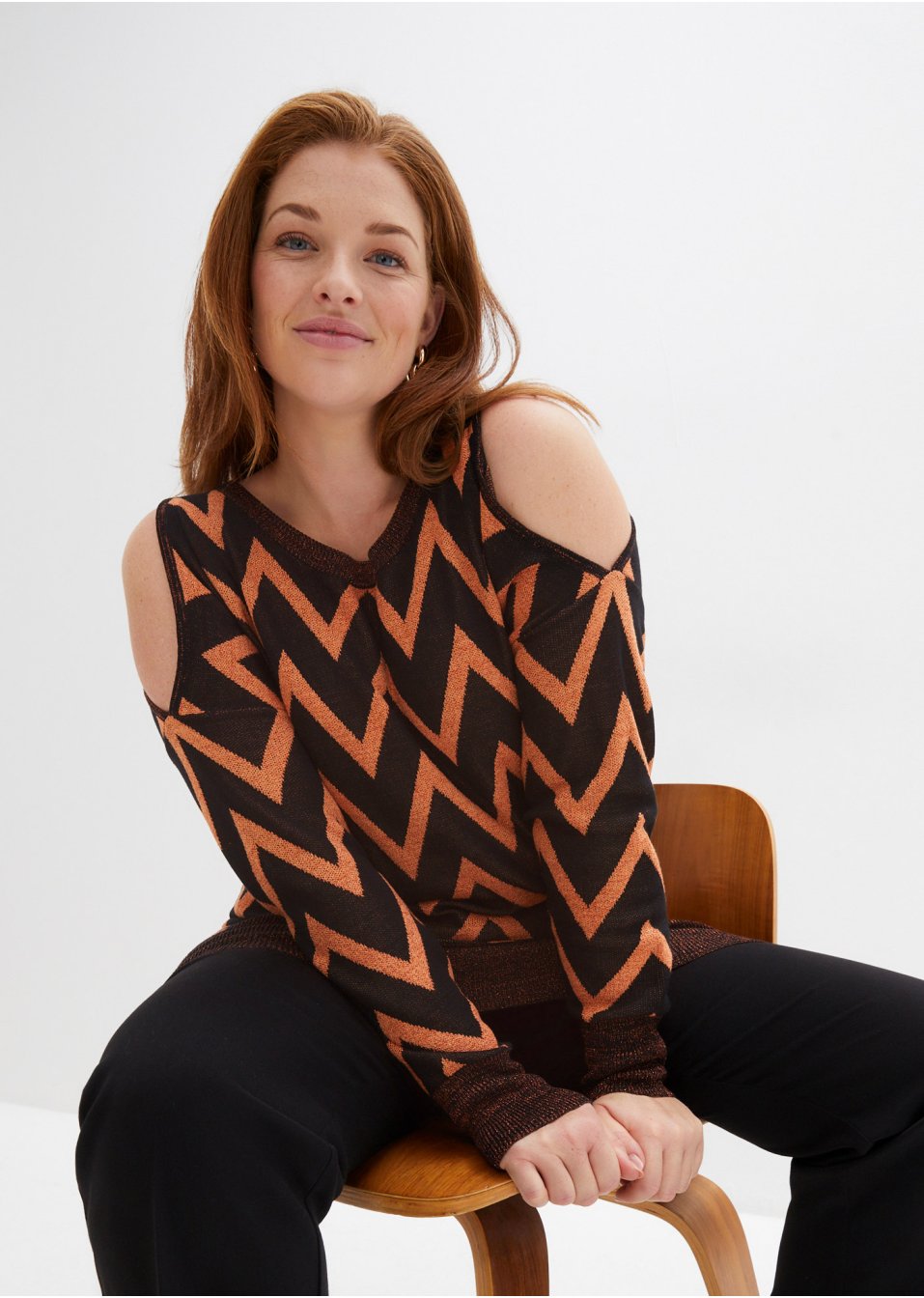 Pull long à découpes