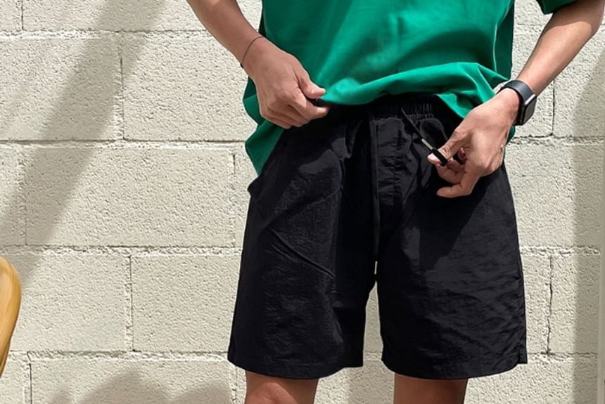 SeoulPop - Effen shorts met trekkoord