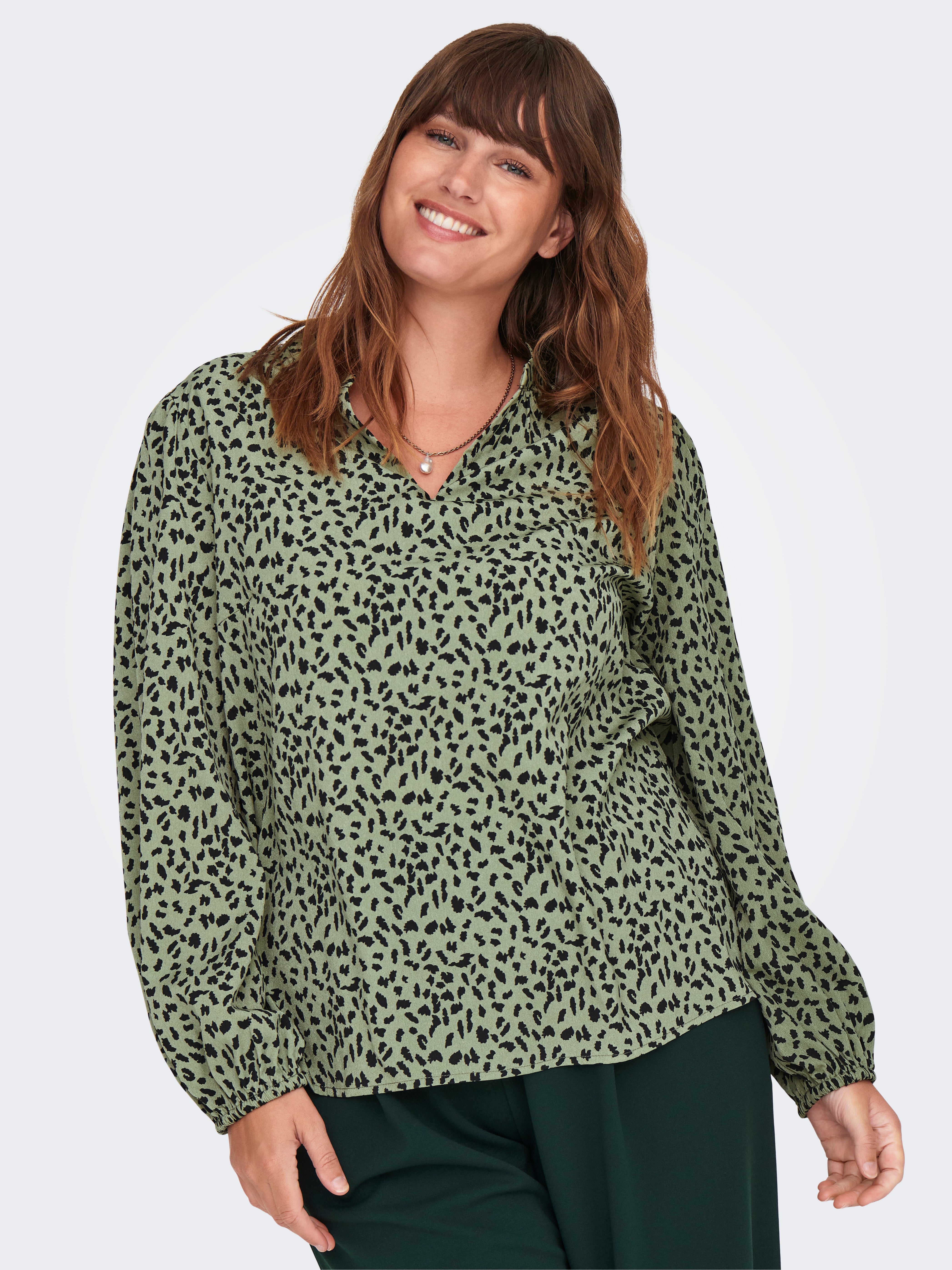 CARADELAIDE Top Dusty Olive