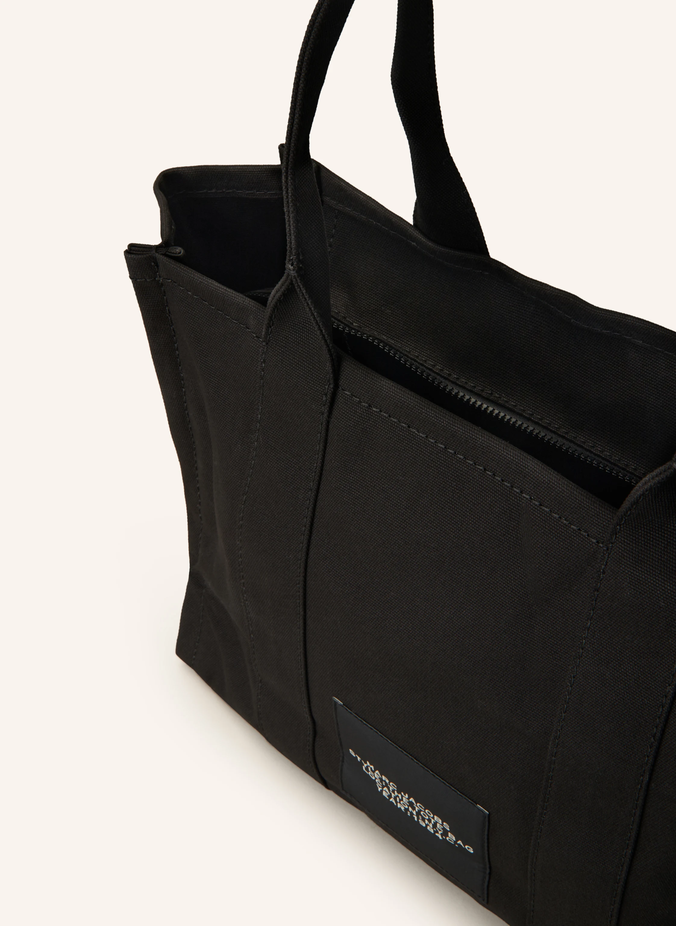 MARC JACOBS Shopper THE LARGE TOTE BAG