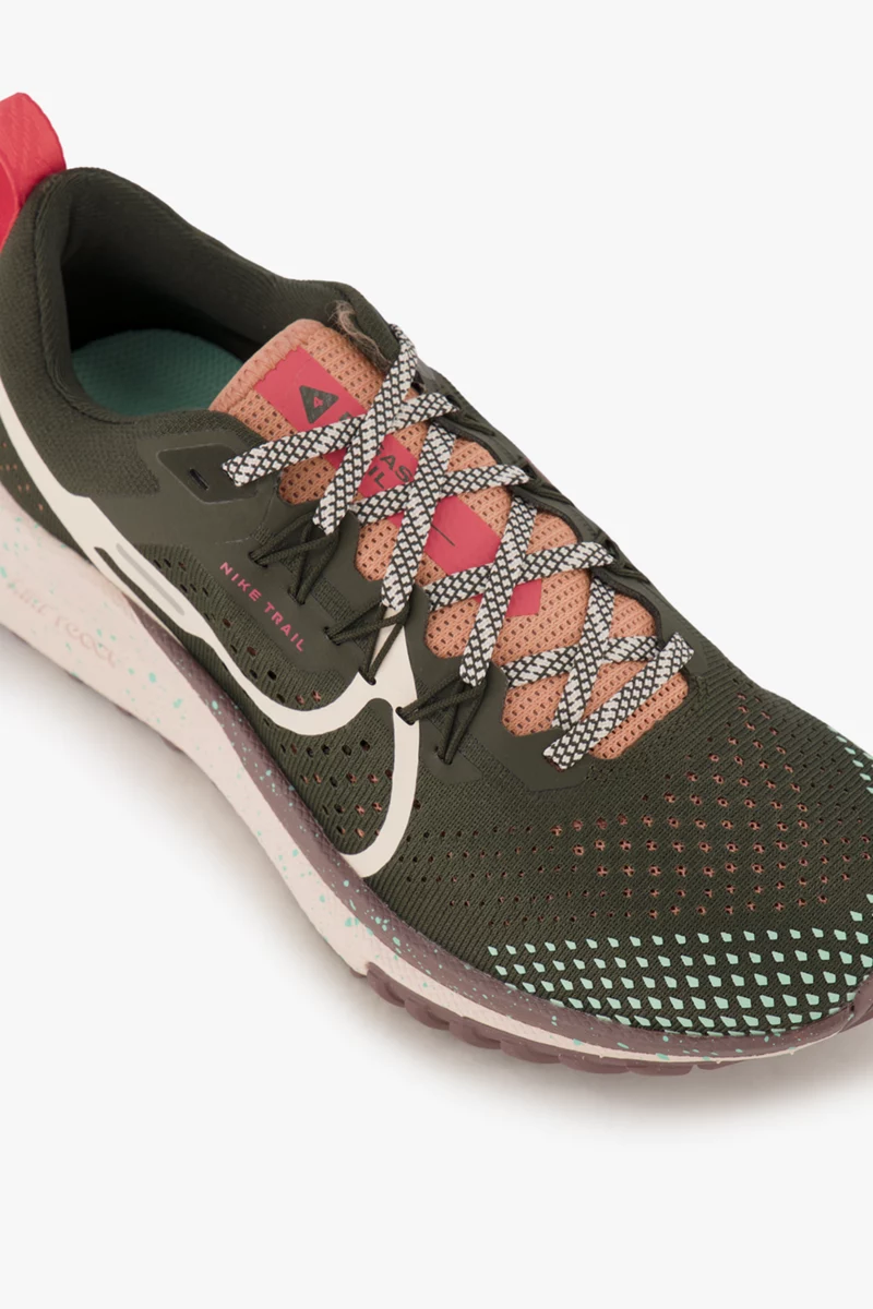Nike React Pegasus Trail 4 Damen Trailrunningschuh