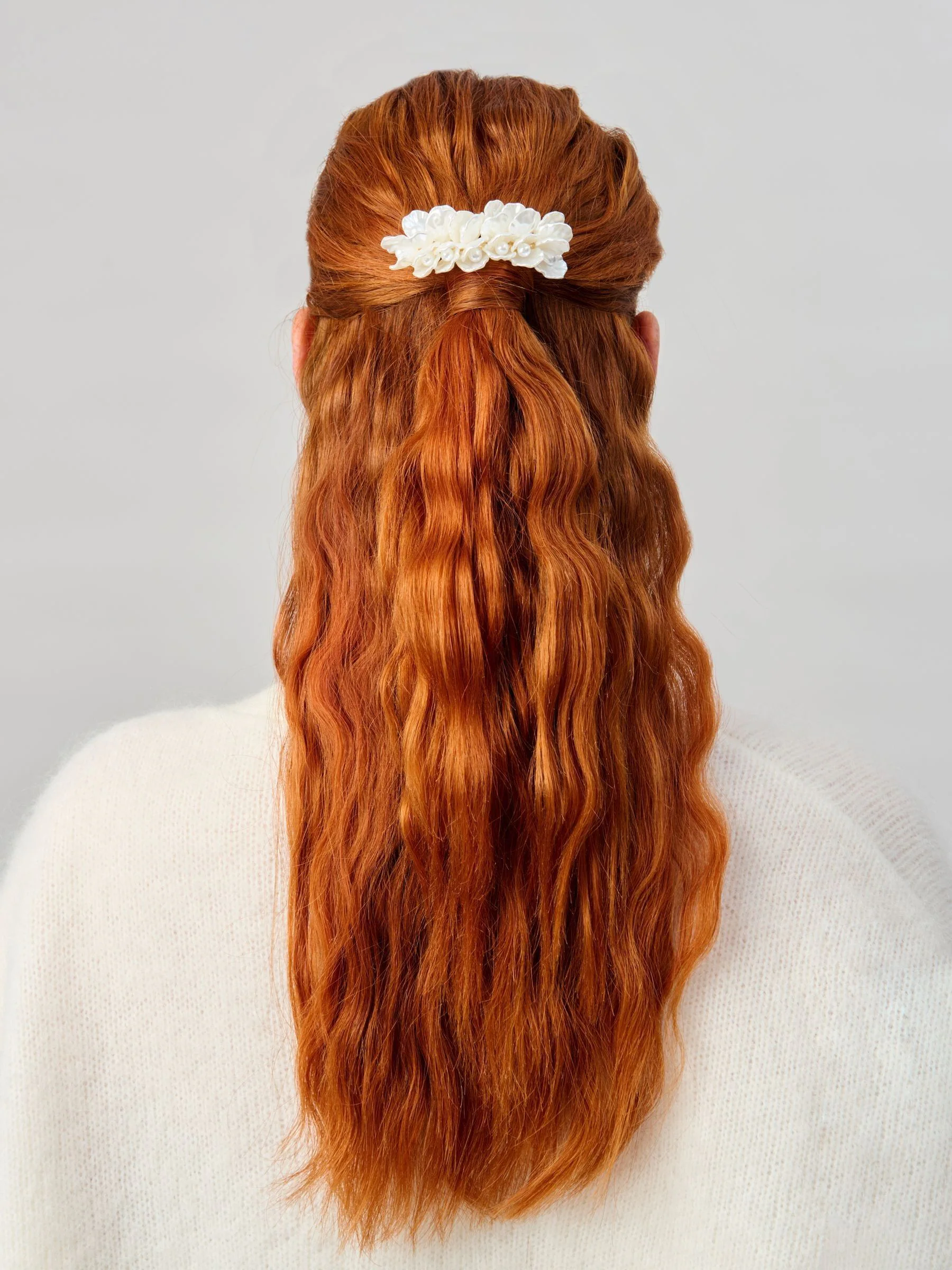 Aela Cream Flower Pearl Hair Barrette Clip