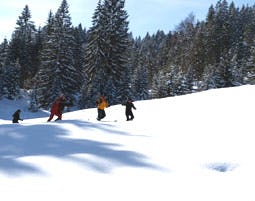 Schneeschuhwandern im Allgäu als originelle Geschenkidee