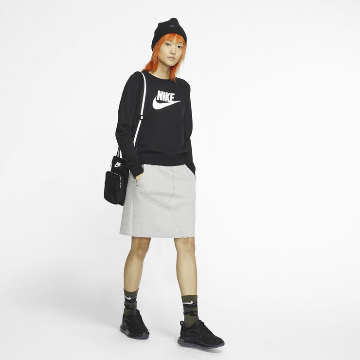 Nike Sportswear Essential Fleece Sweatshirt Sort