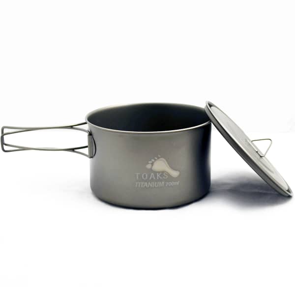 Popote randonnée TOAKS LIGHT TITANIUM 700ML