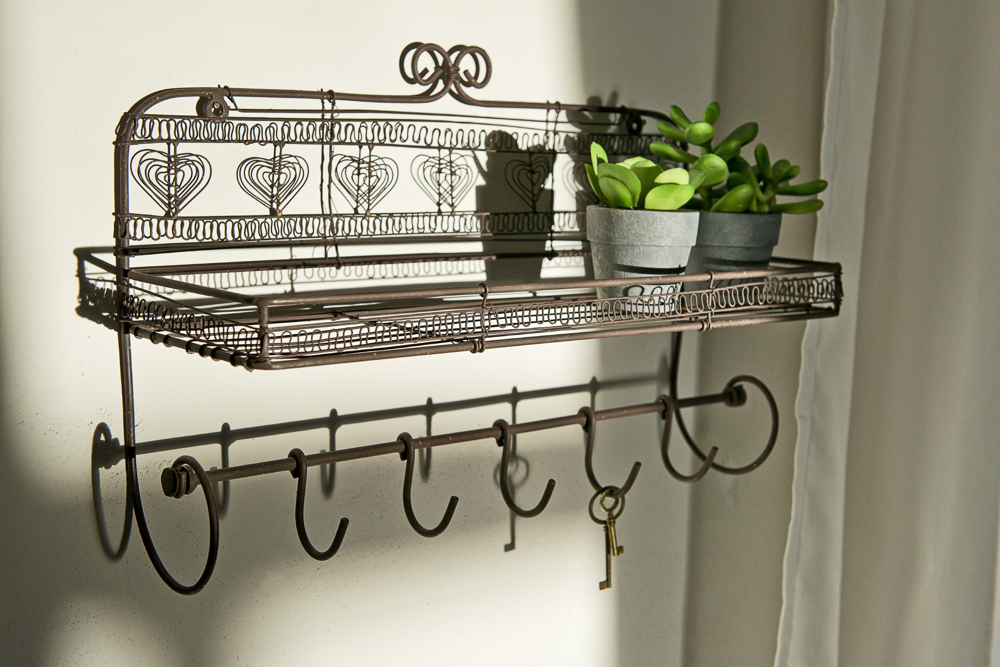 Wandregal mit Haken, antik-braun, L 14 cm, B 41 cm, H 26 cm von fischer's lagerhaus