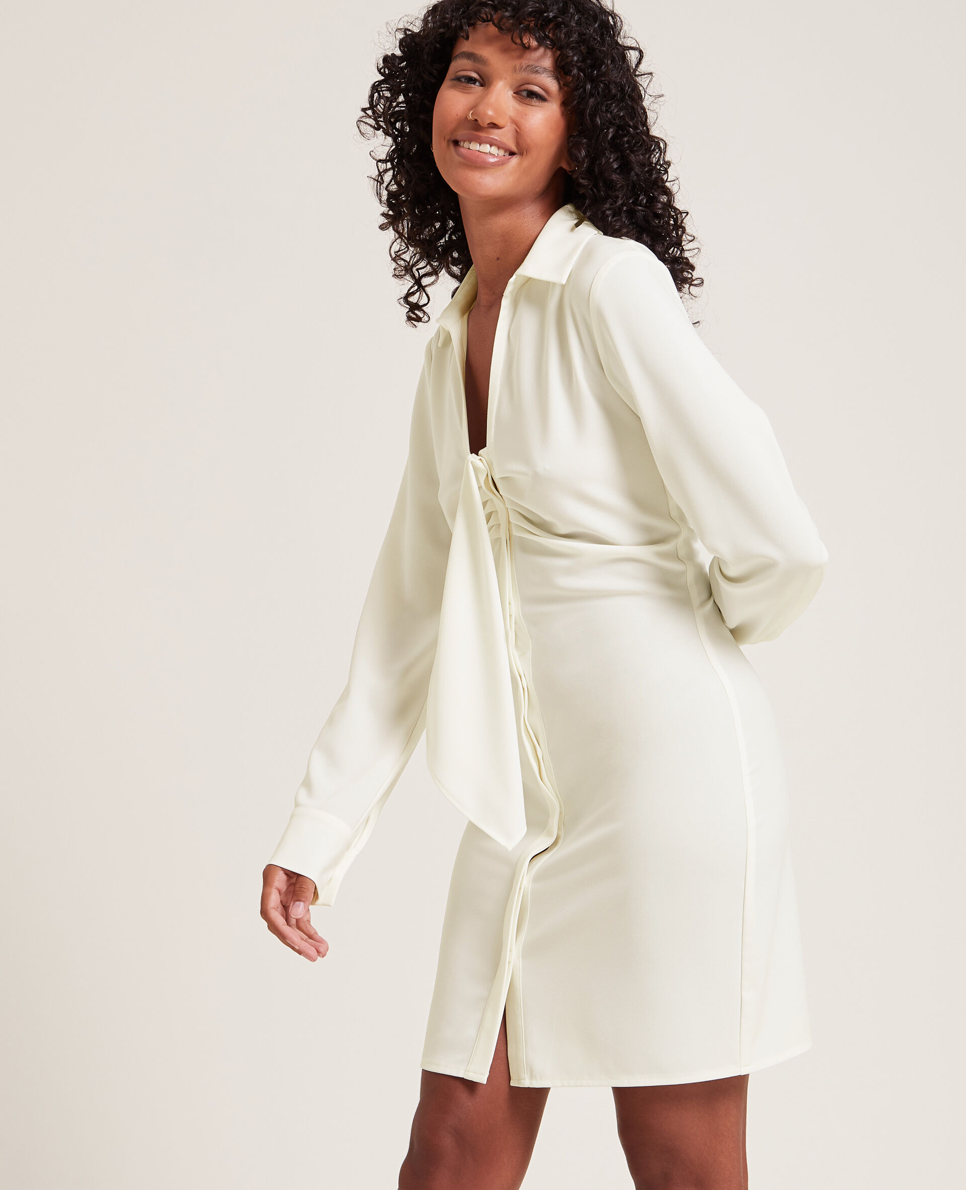Robe chemise courte effet froncé - Blanc