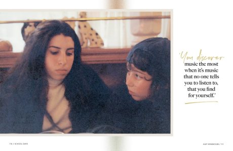 Amy Winehouse In Her Words (Hardback)