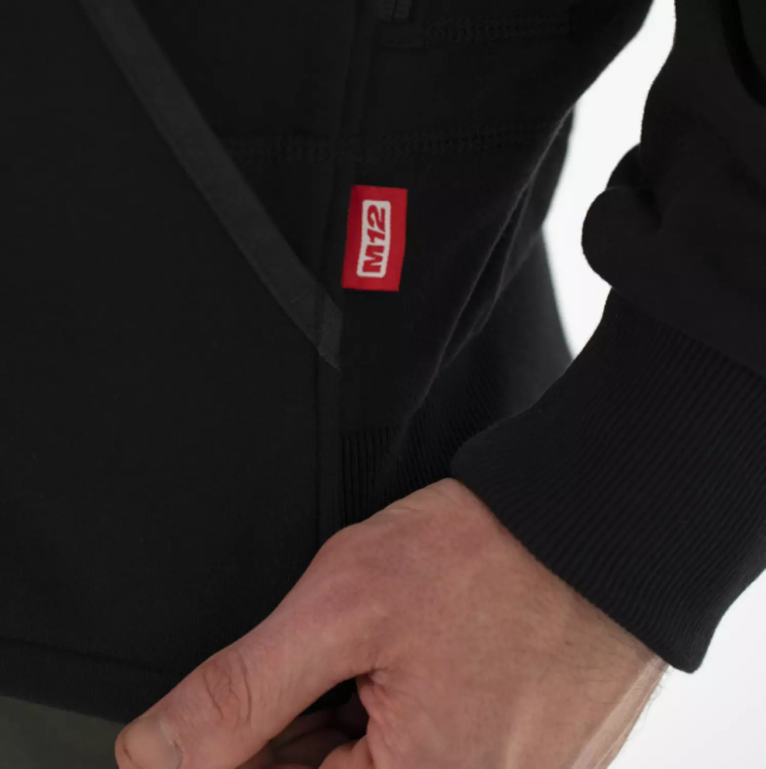 Milwaukee M12 HHBL4-0 (M) Heated Hoodie zwart