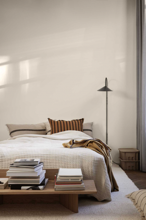 Ferm Living Calm kussen 88x38 Camel/Black