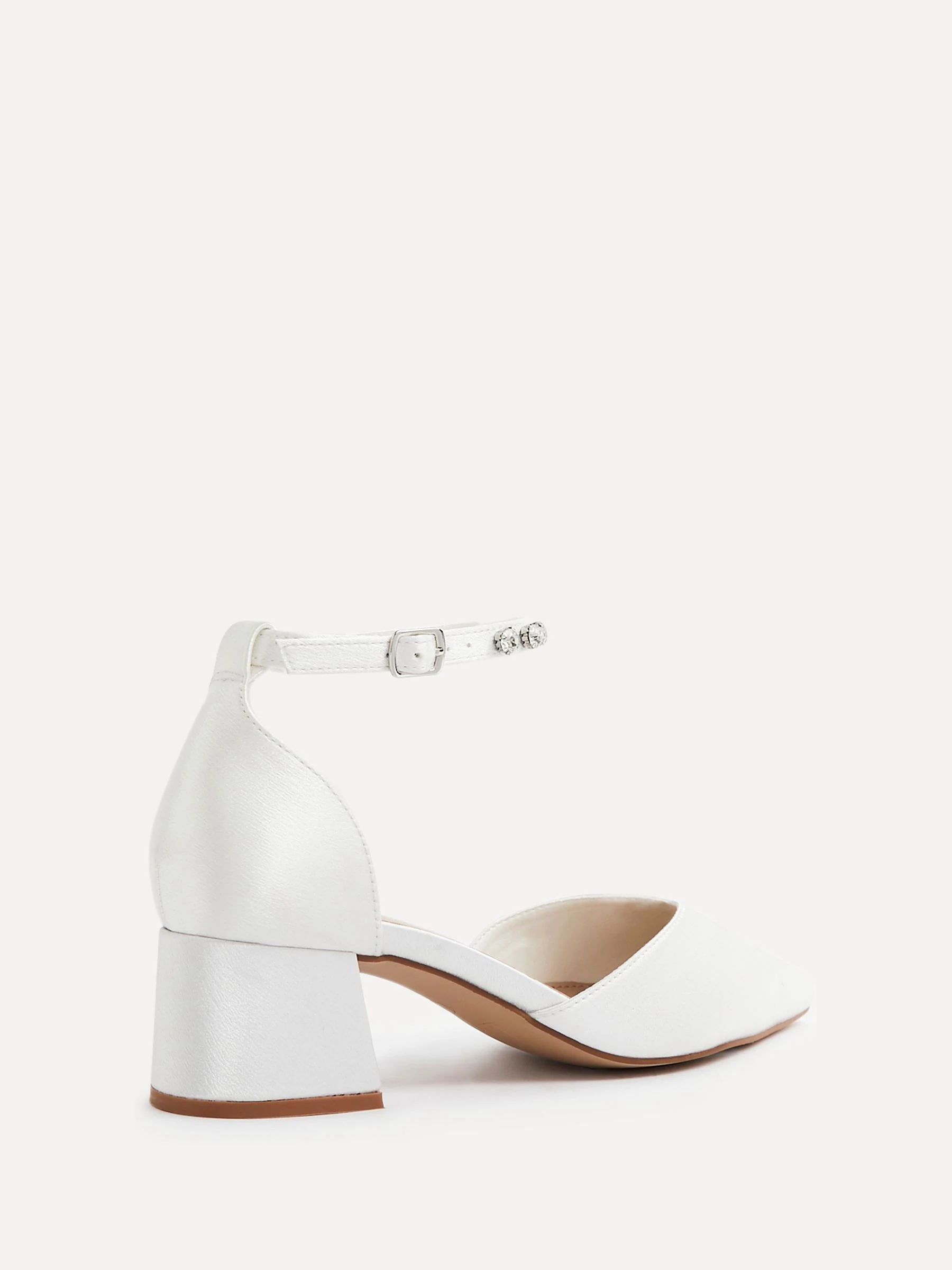 Linzi Bridal Jordanna pumps met lage blokhak en versierd enkelbandje