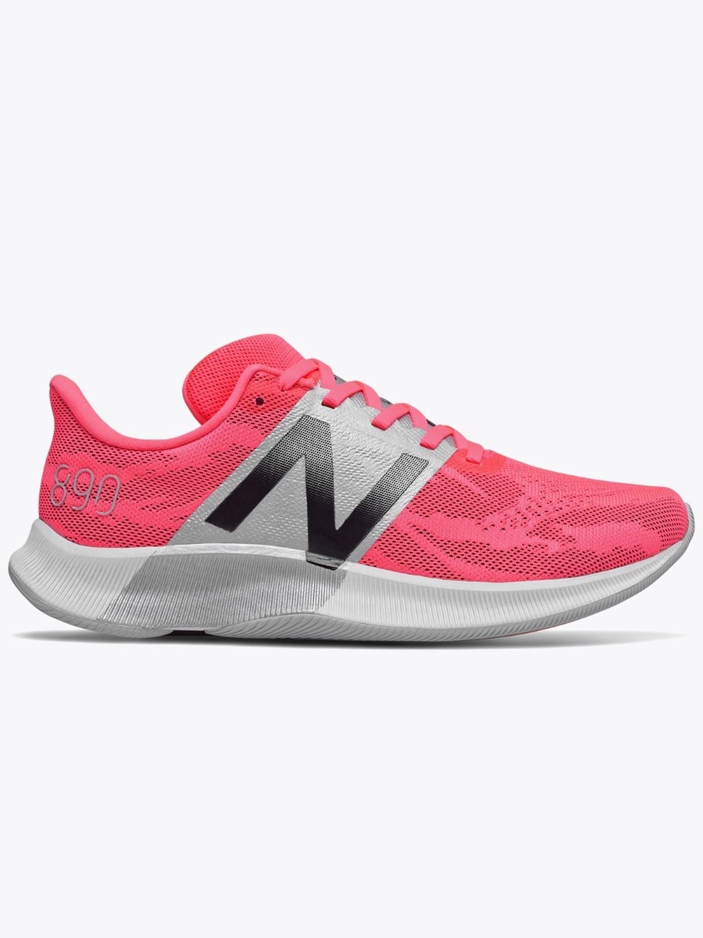 New Balance 890