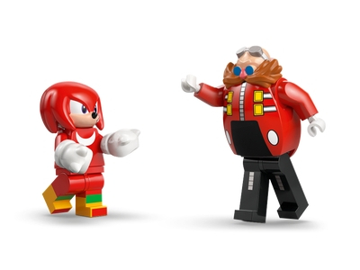 LEGO Knuckles vs. Dr. Eggman Egg Crusher mecha (77005)