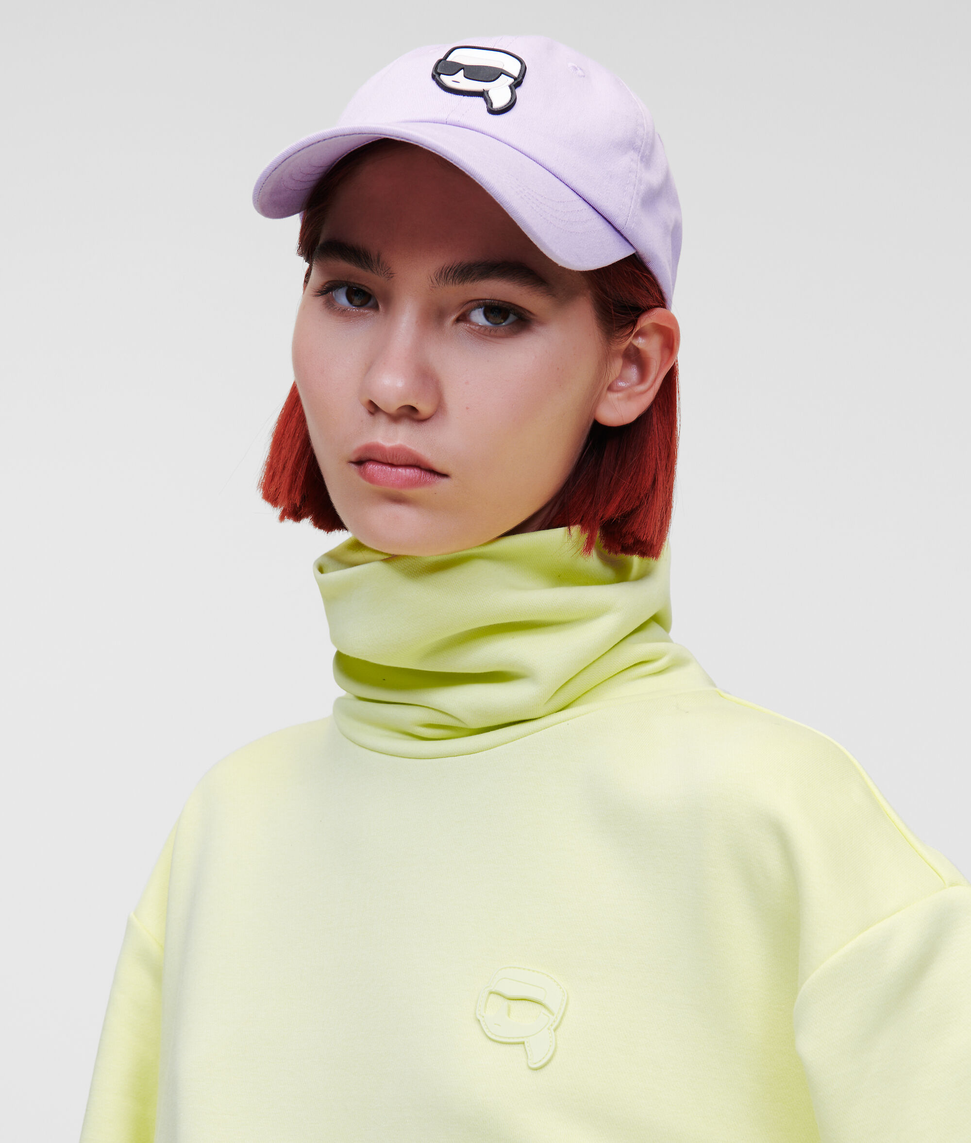 SWEAT-SHIRT COL MONTANT KARL IKONIK