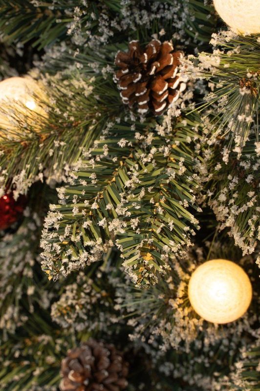 Kaprun - Kunstkerstboom - Groen - LED Verlichting - 90 cm