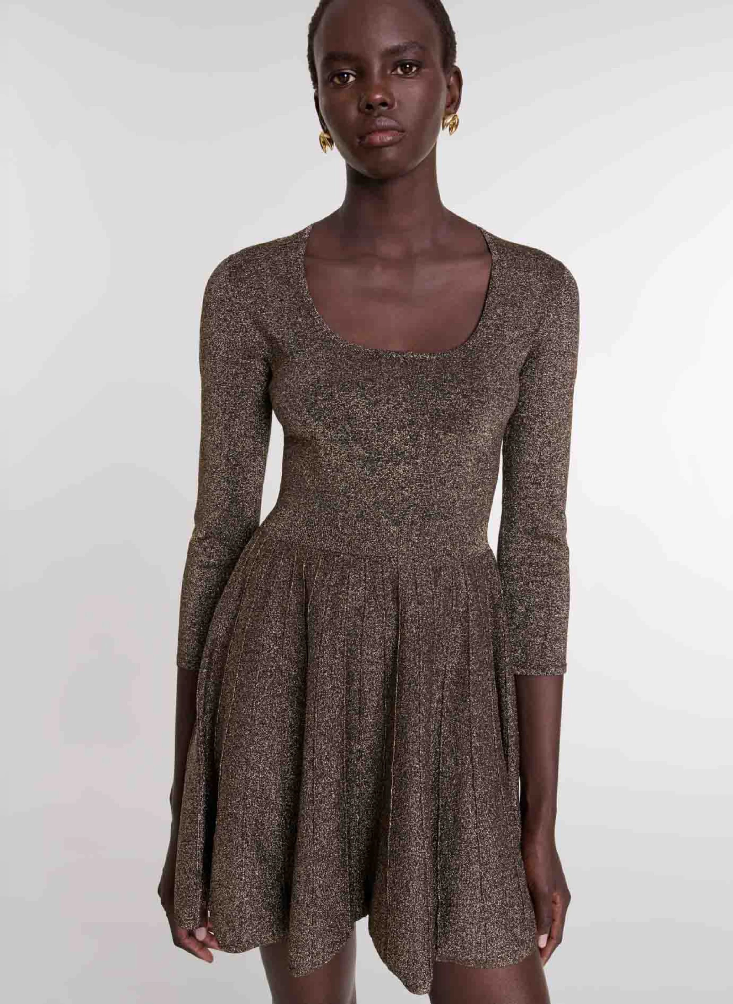 Robe courte cintrée pailletée | Doré