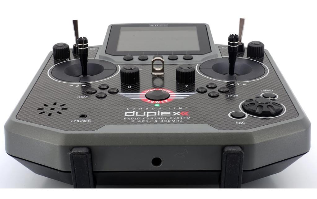 Fernsteuerung Duplex DS-12 Carbon Gray 2023 + R9 Empfänger<br>Handlicher Jeti Duplex 2.4 GHz Sender in «Special Edition 2023» Ausführung